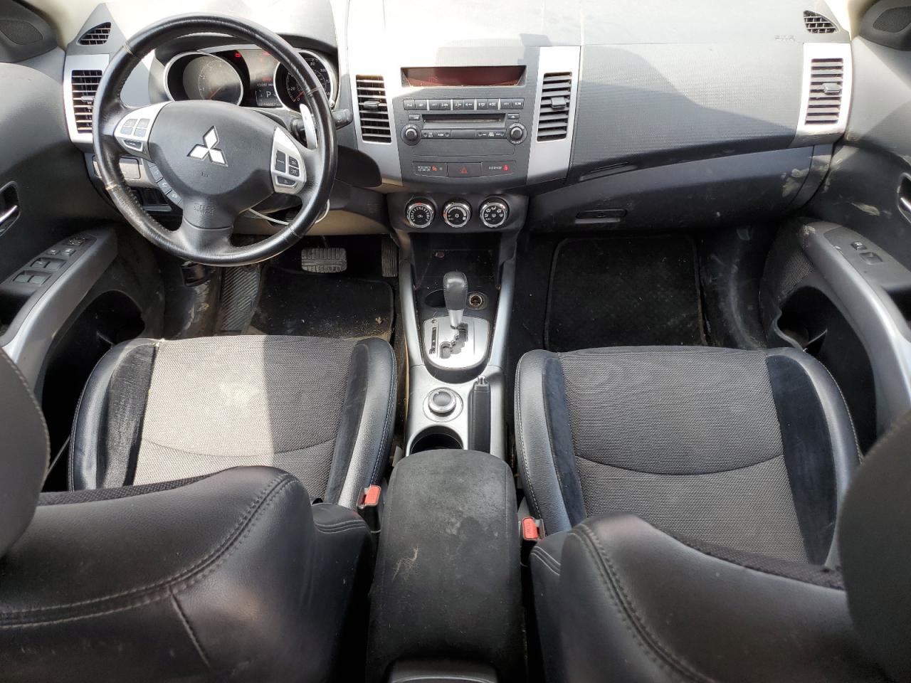 JA4JT3AW3DU020560 2013 Mitsubishi Outlander Se