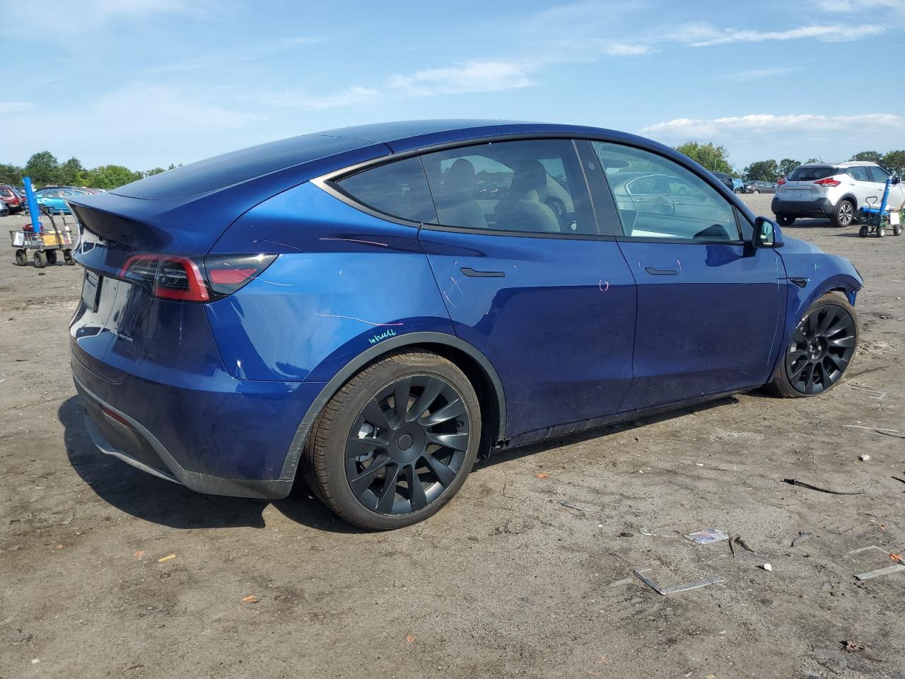 7SAYGDEE5PF910400 Tesla Model Y  3