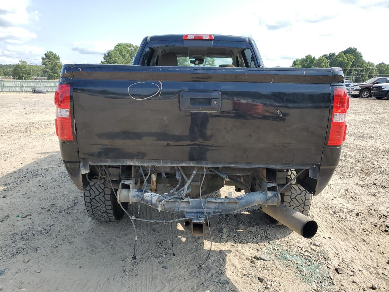 2017 GMC Sierra K2500 Denali VIN: 1GT12UEY6HF106952 Lot: 66321864