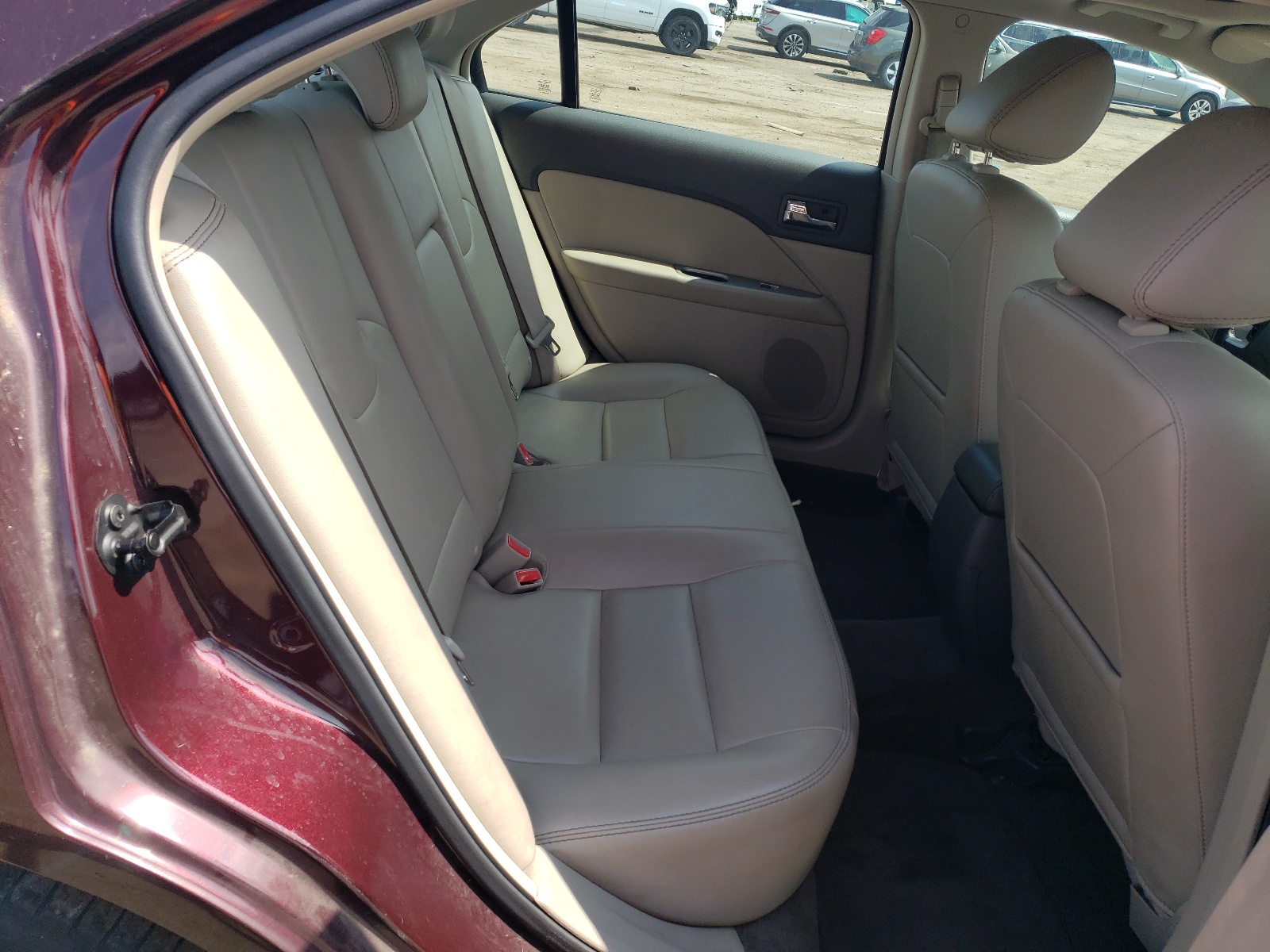 3FAHP0JA7BR220136 2011 Ford Fusion Sel