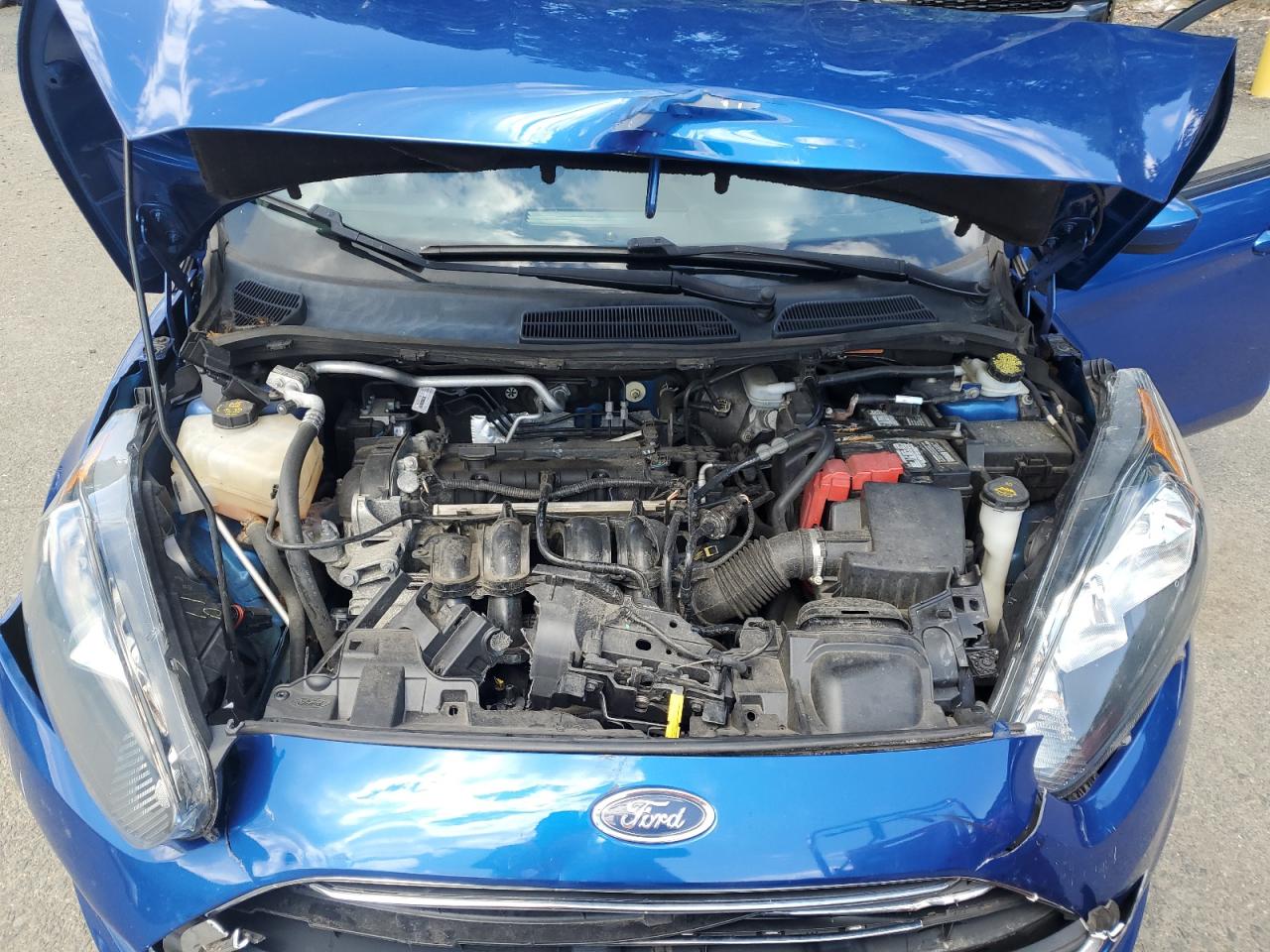 3FADP4EJ2JM128248 2018 Ford Fiesta Se