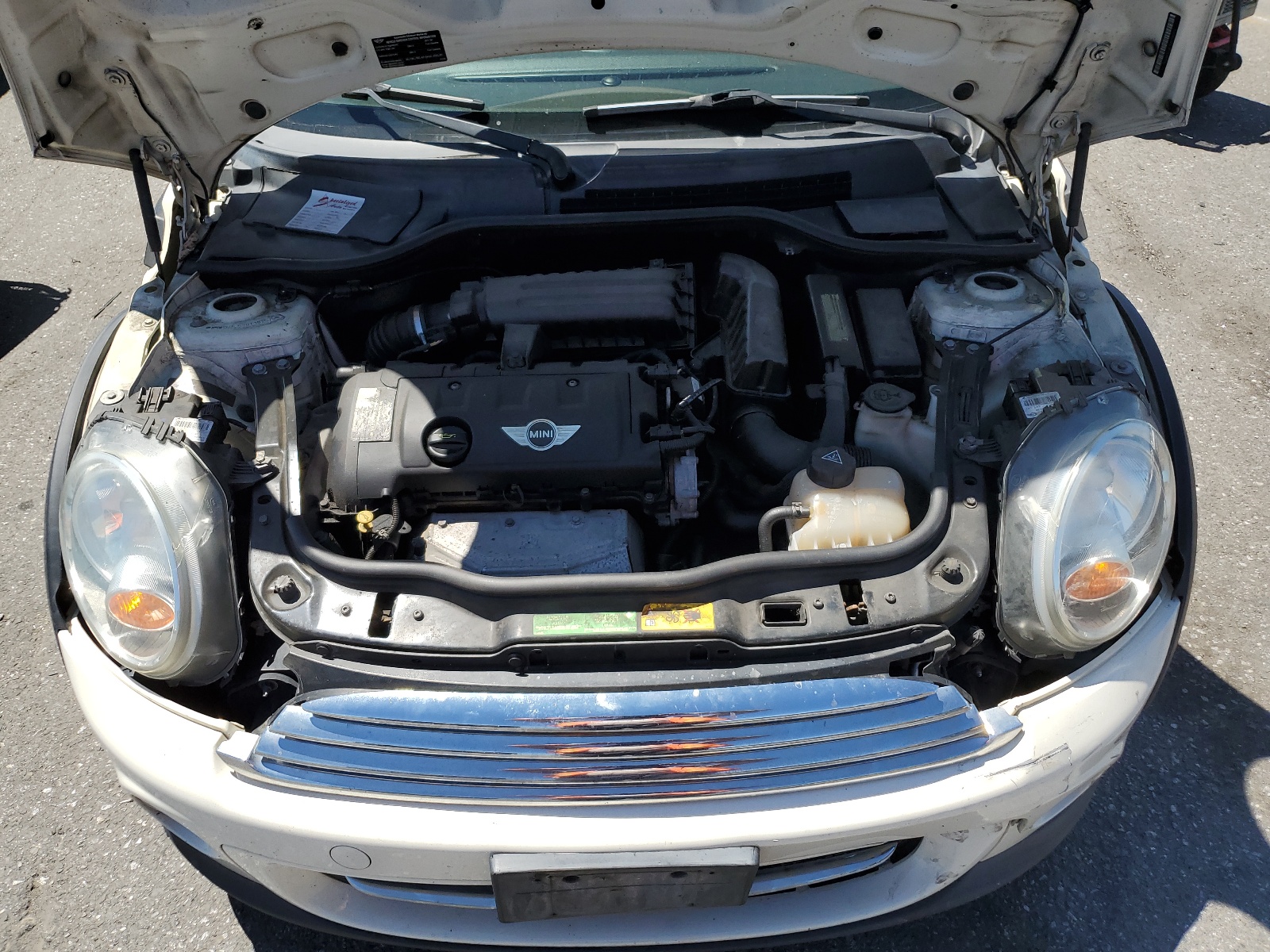 WMWSU3C59BT182575 2011 Mini Cooper