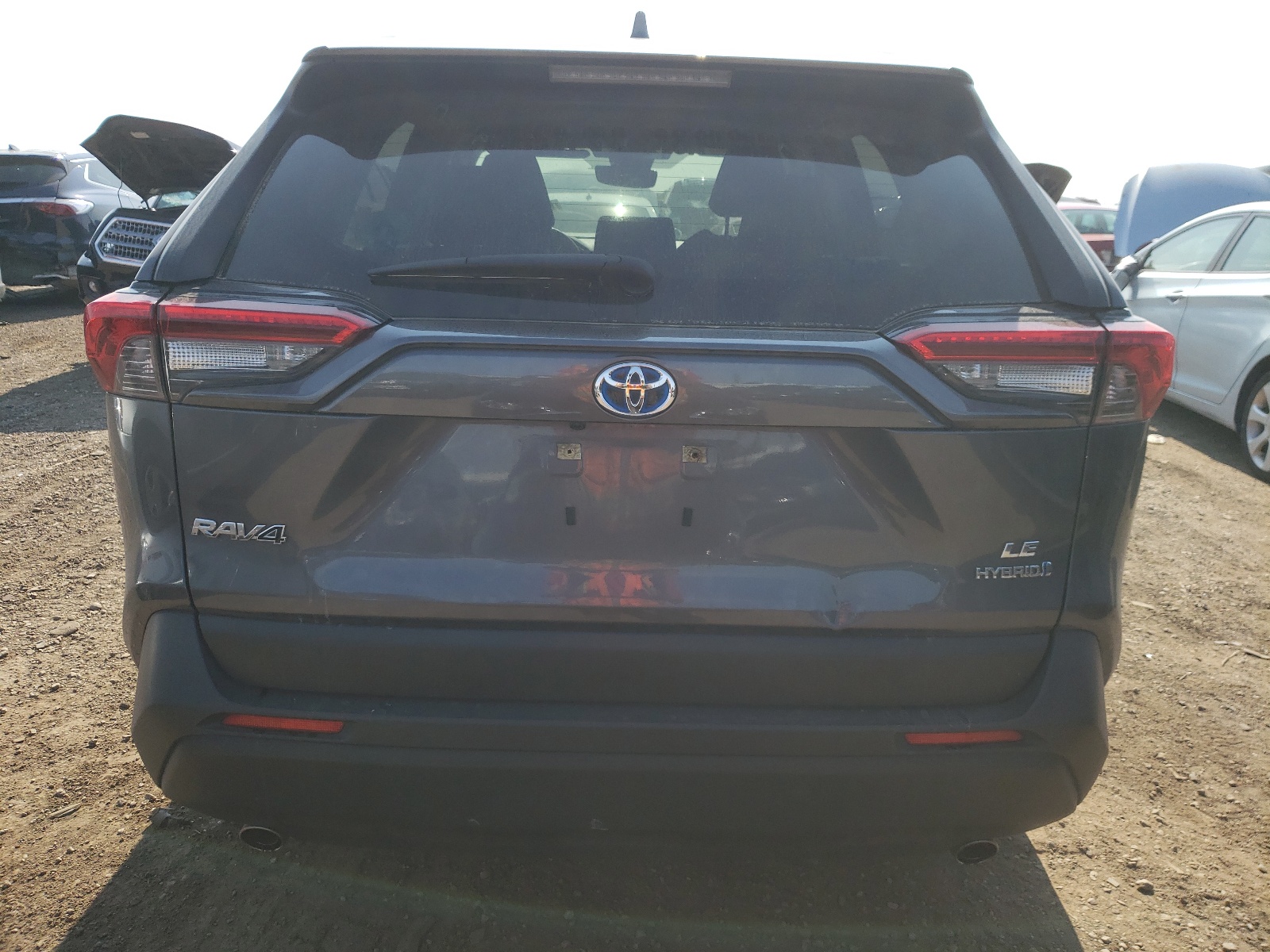 JTMLWRFV5MD125142 2021 Toyota Rav4 Le