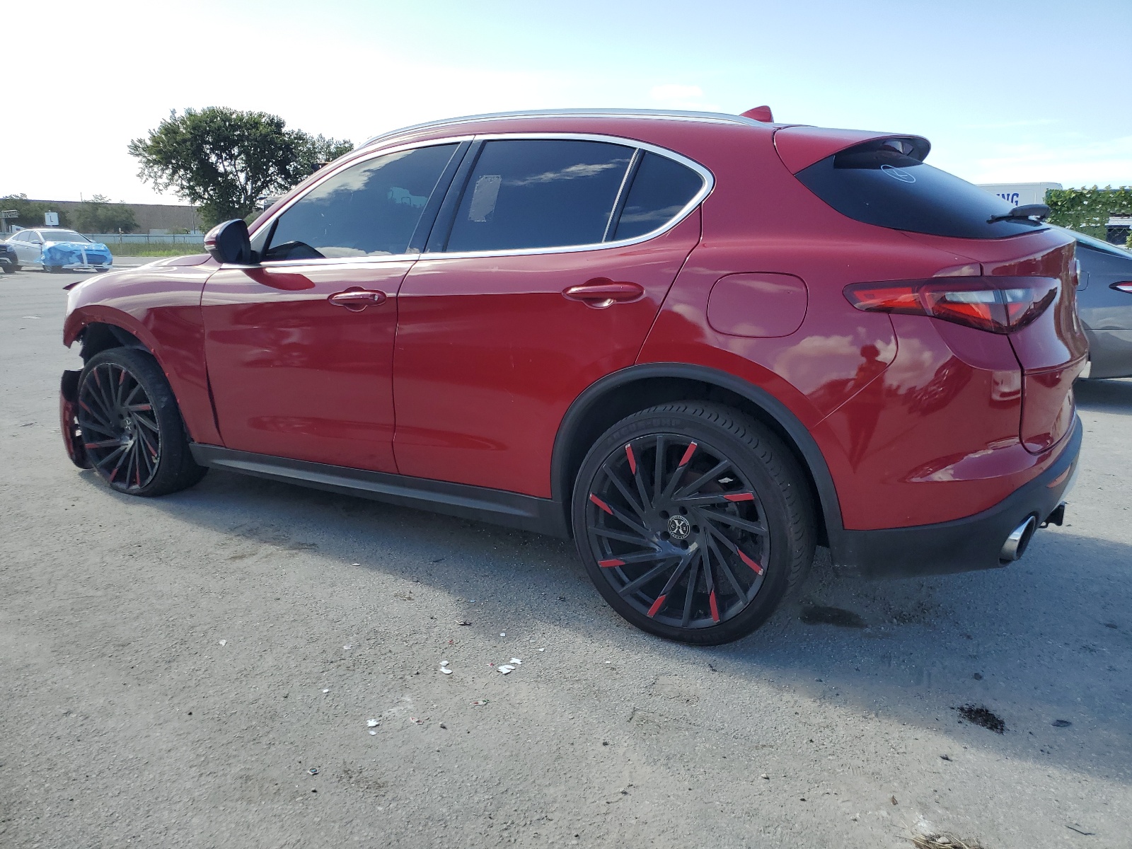 2018 Alfa Romeo Stelvio vin: ZASFAKAN9J7C23425