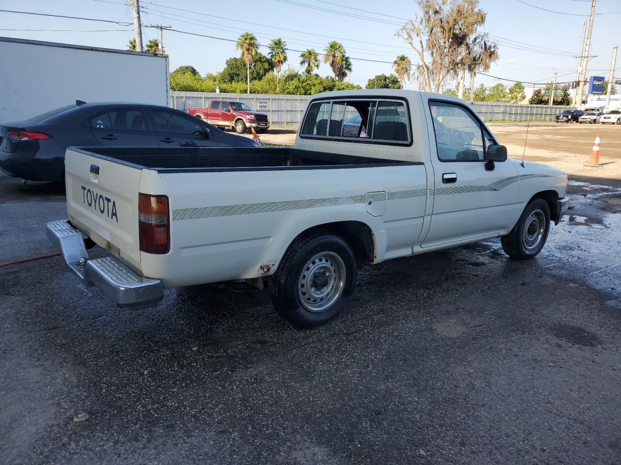 1991 Toyota Pickup 1/2 Ton Short Wheelbase Dlx VIN: JT4RN81P9M5125171 Lot: 67746774