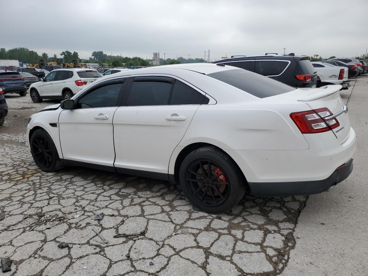 1FAHP2KT4EG171436 2014 Ford Taurus Sho