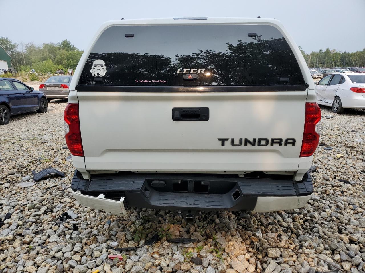 5TFUY5F19KX816965 2019 Toyota Tundra Double Cab Sr