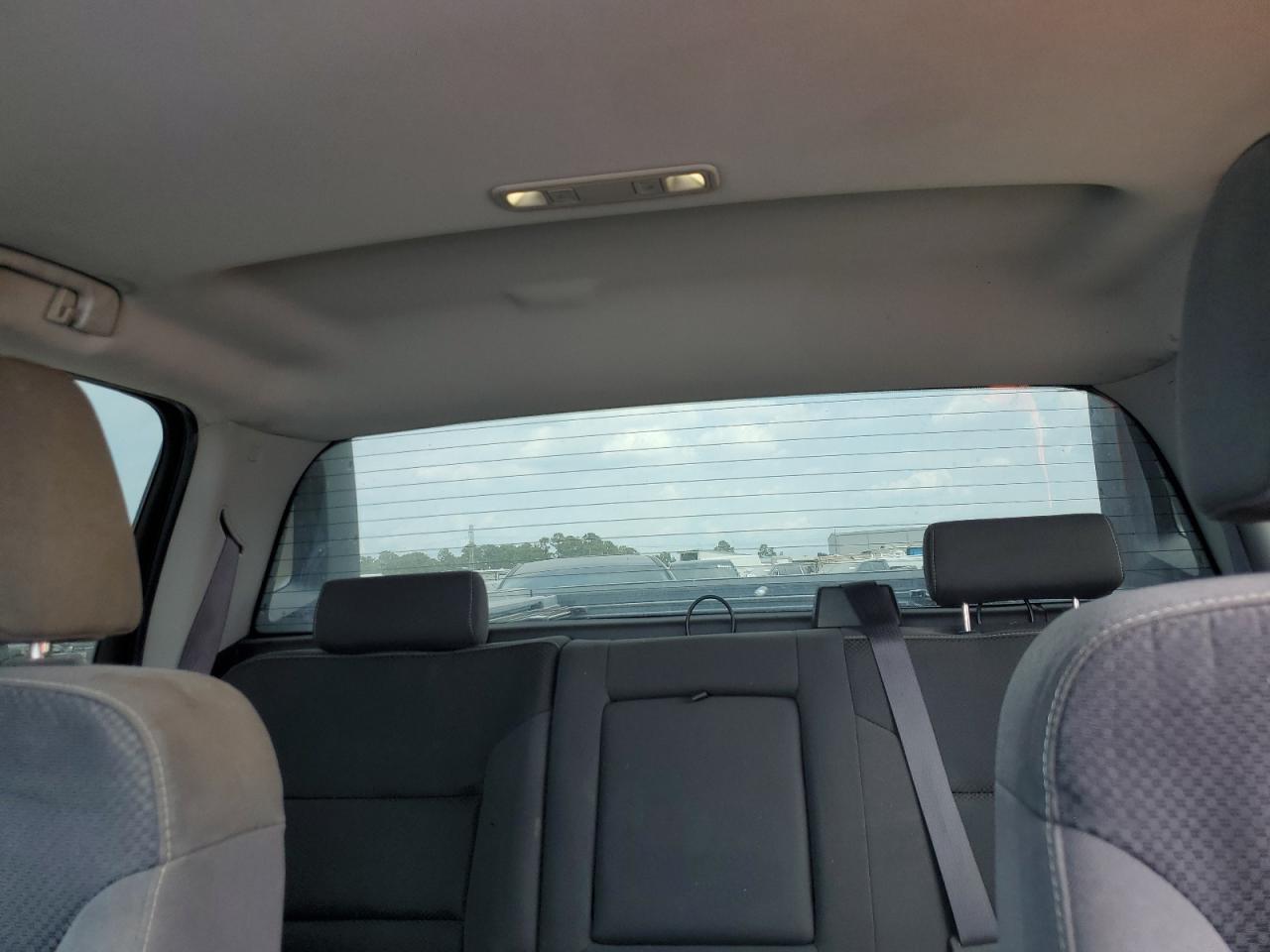 2017 Chevrolet Silverado K1500 Lt VIN: 3GCUKREC9HG421046 Lot: 68770194