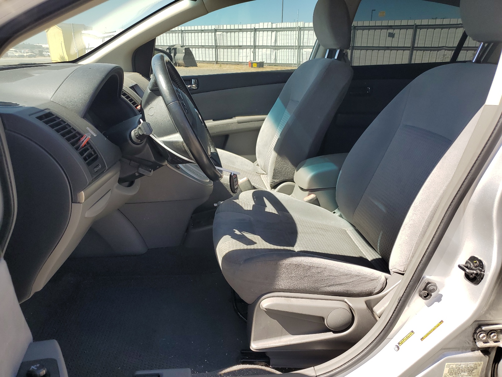 3N1AB61E58L739748 2008 Nissan Sentra 2.0