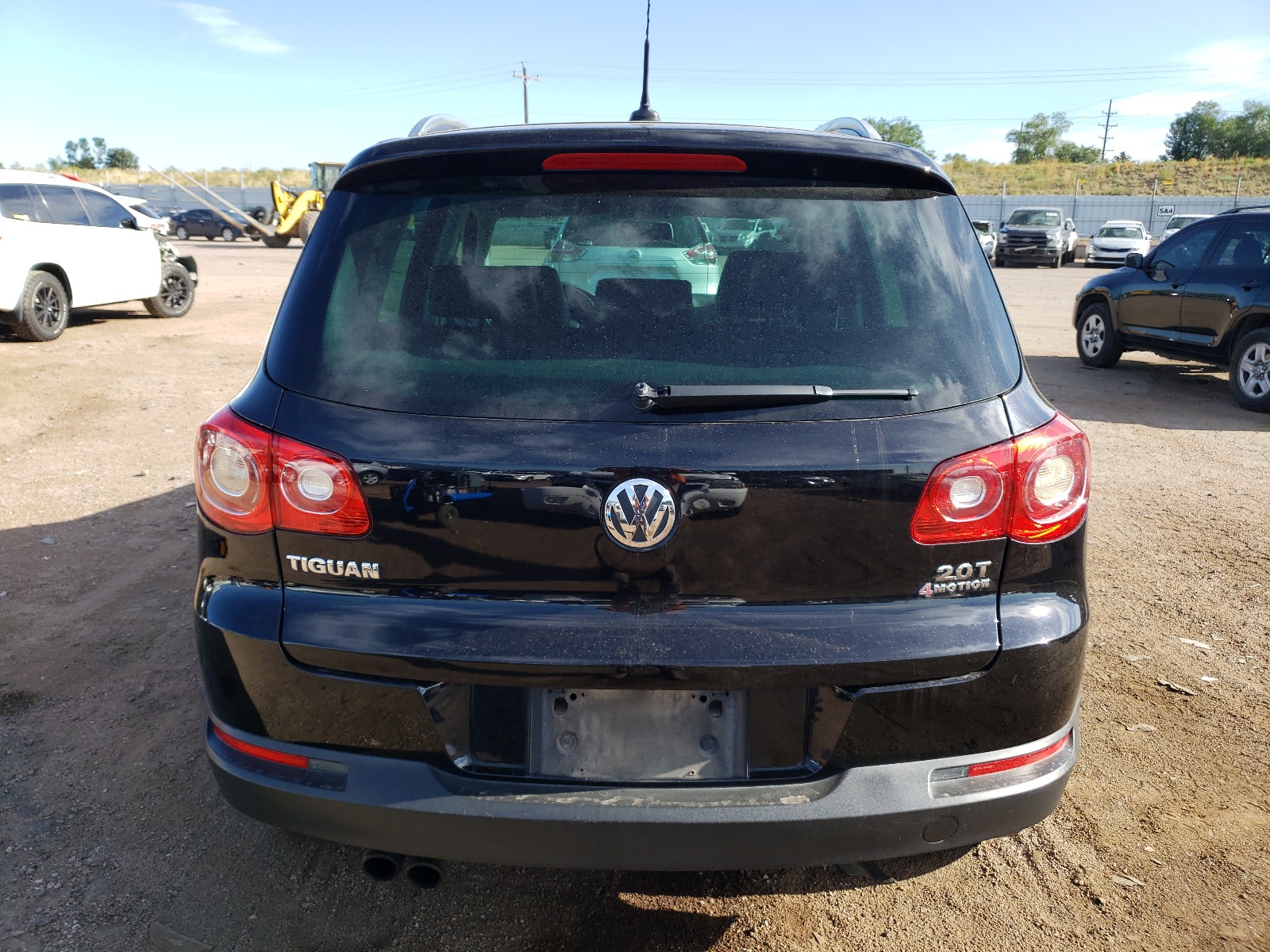 WVGBV7AX1AW528655 2010 Volkswagen Tiguan Se