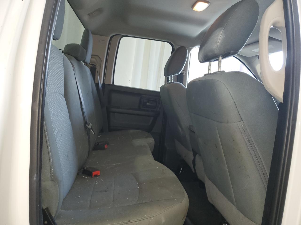 2018 Ram 1500 St VIN: 1C6RR6FG4JS201854 Lot: 66288854