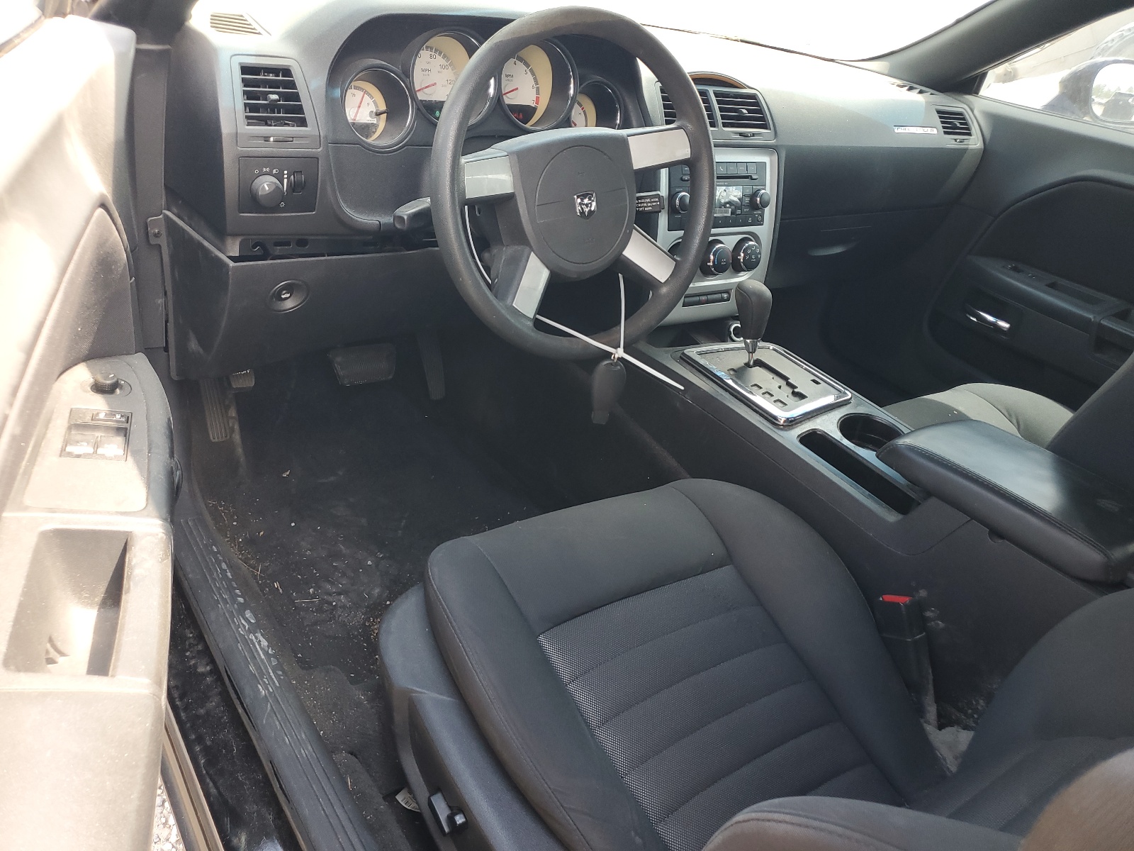 2B3CJ4DV6AH259971 2010 Dodge Challenger Se