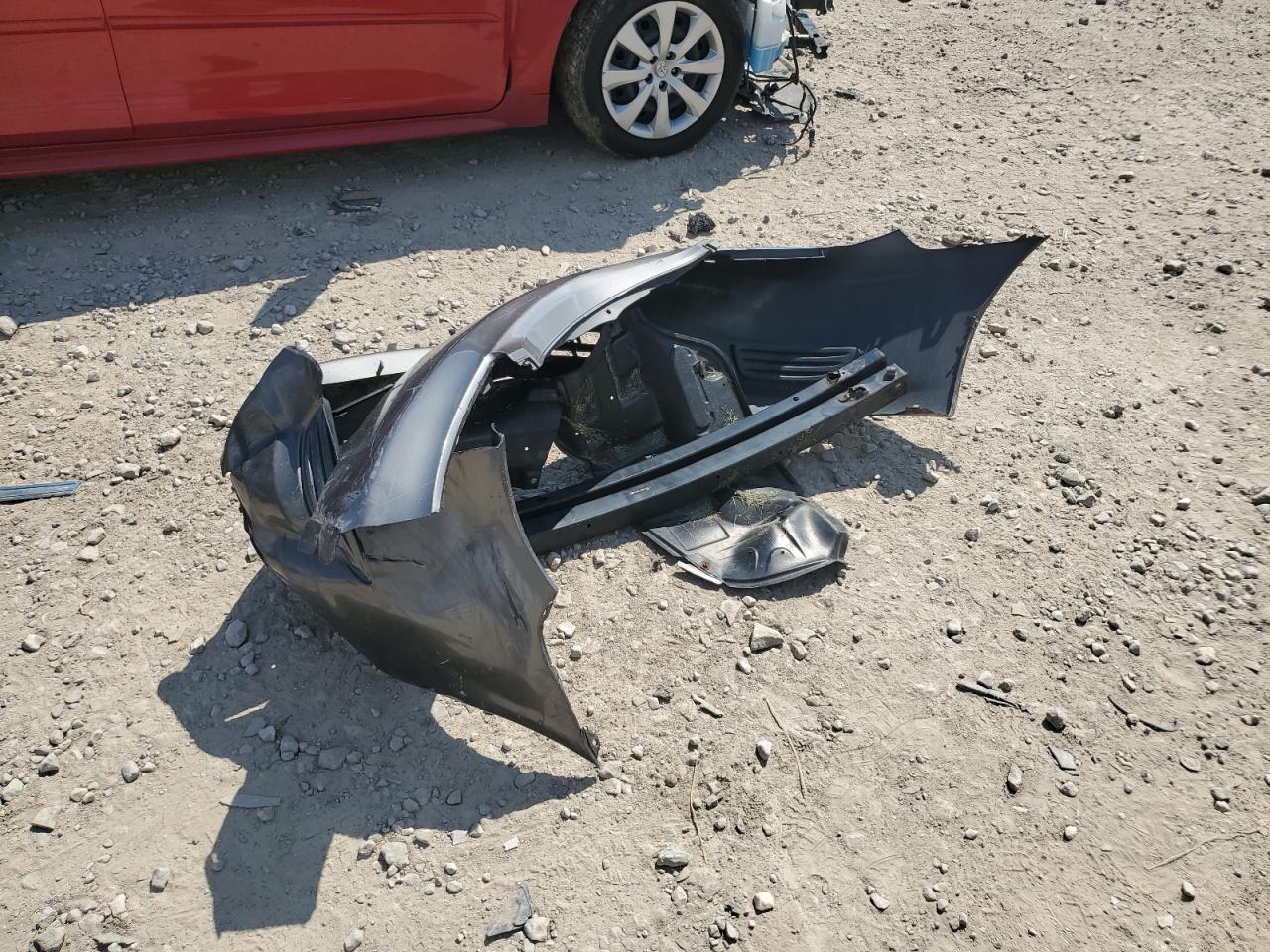 2005 Toyota Camry Le VIN: 4T1BE32K95U555129 Lot: 65896194