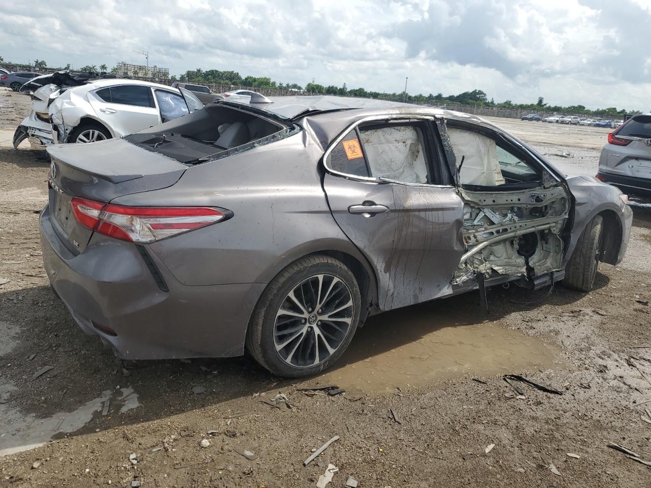 2020 Toyota Camry - Image 3