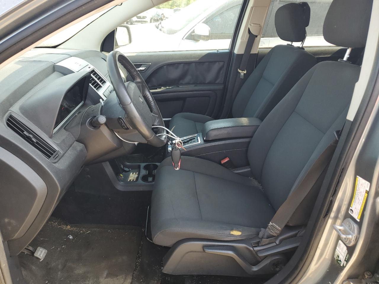 2010 Dodge Journey - Image 7