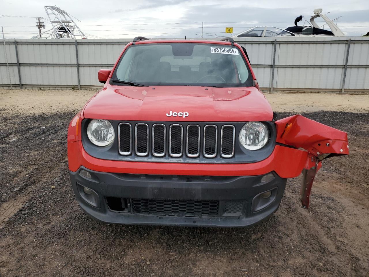 VIN ZACCJBBT0FPC07424 2015 JEEP RENEGADE no.5