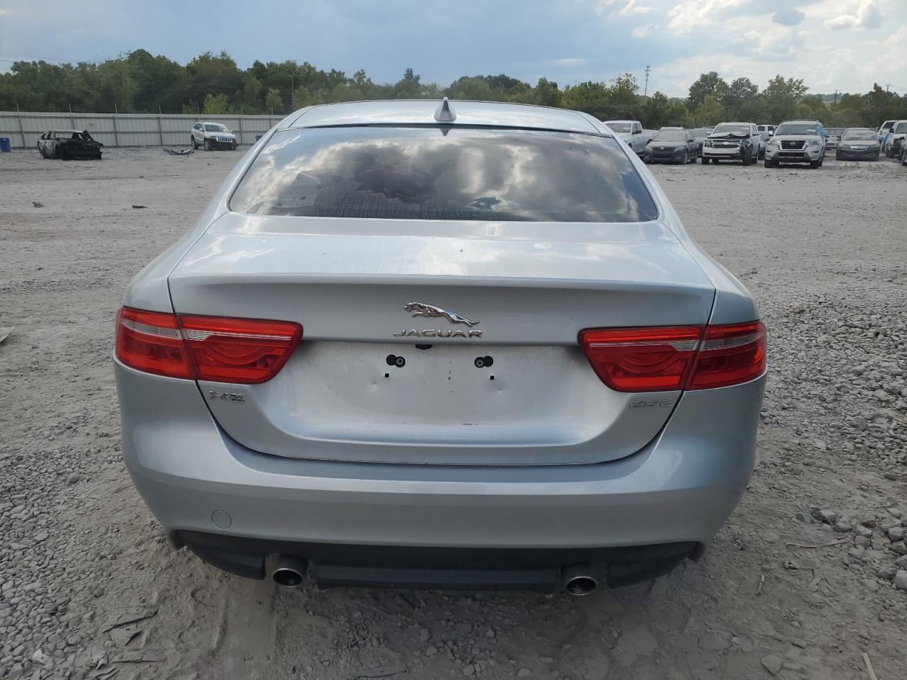 SAJAR4FXXKCP48344 2019 Jaguar Xe