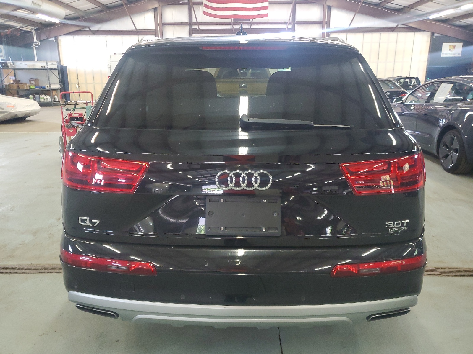 WA1LAAF78HD039227 2017 Audi Q7 Premium Plus