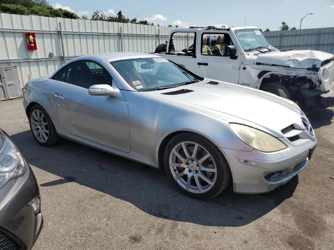 2005 Mercedes-Benz Slk 350 VIN: WDBWK56F55F075261 Lot: 66035924