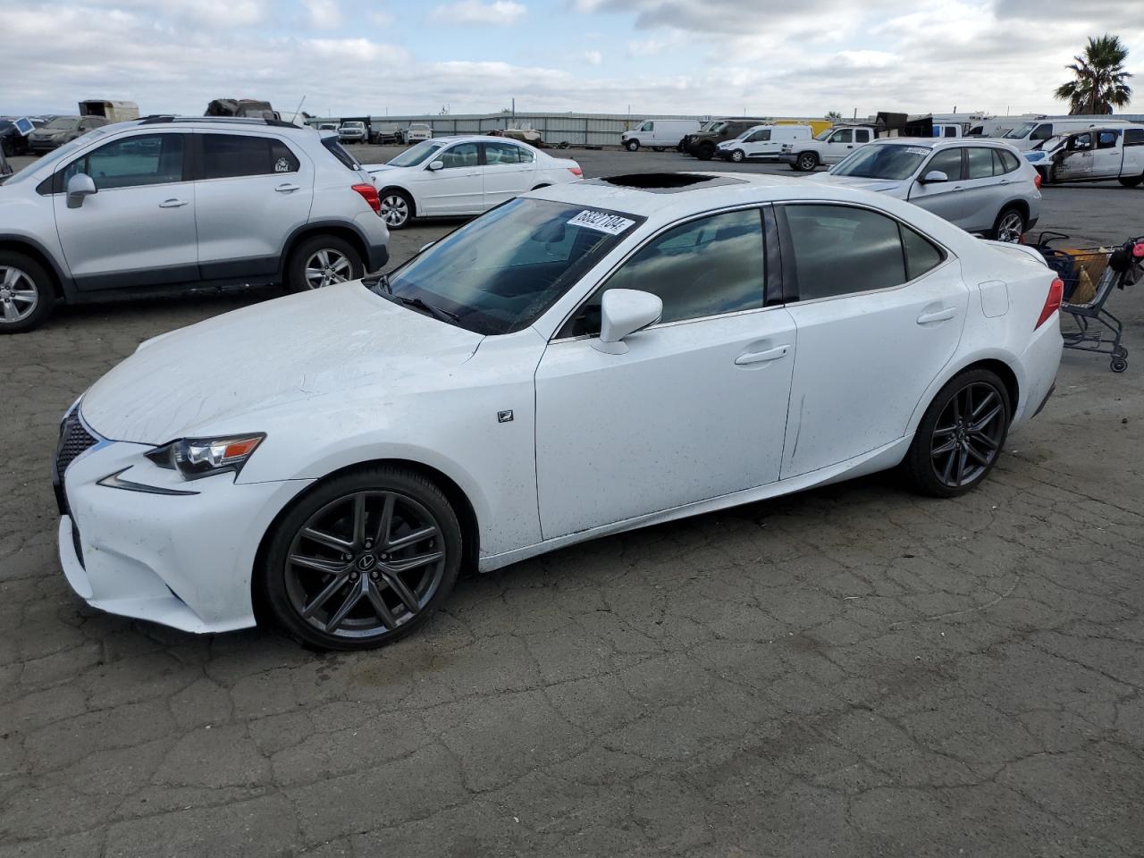 JTHBF1D23F5050670 2015 LEXUS IS - Image 1