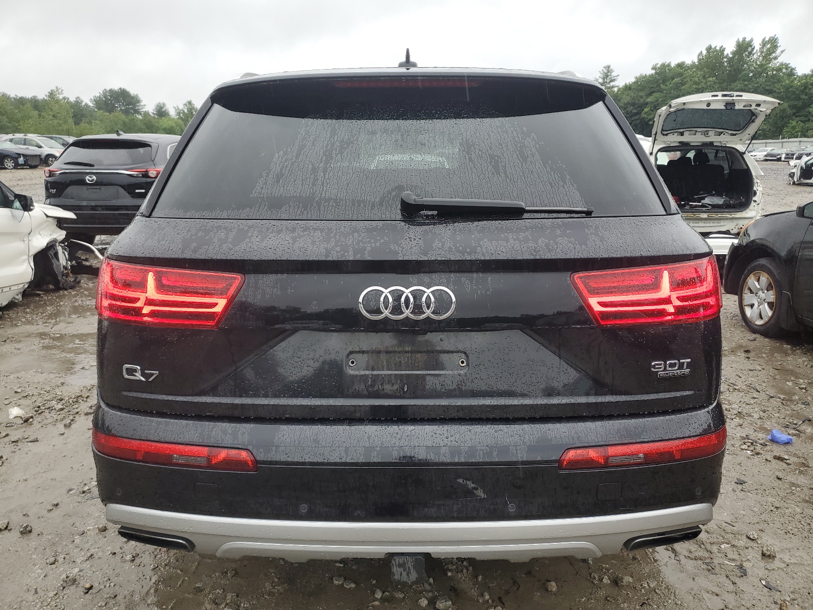 WA1VAAF76HD012293 2017 Audi Q7 Prestige