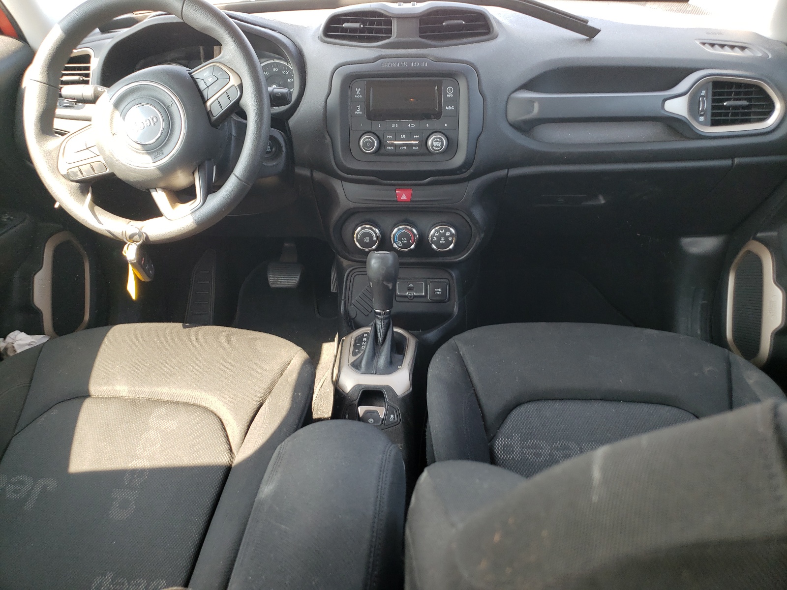 ZACCJAATXGPD47980 2016 Jeep Renegade Sport