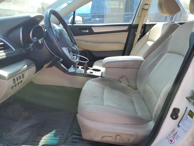  SUBARU LEGACY 2015 Biały