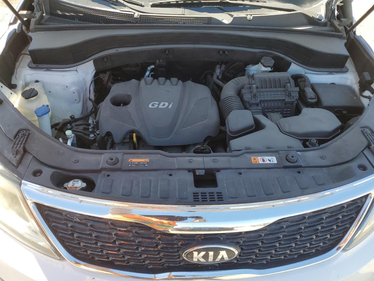 5XYKT3A62EG486588 2014 Kia Sorento Lx