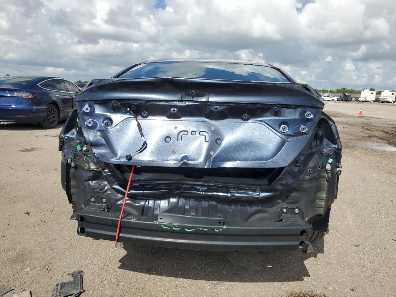 2018 Honda Civic Lx VIN: 19XFC2E51JE001426 Lot: 69023134