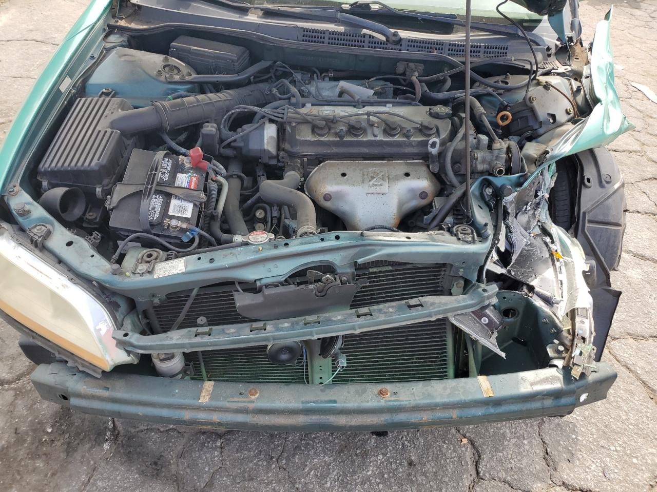 1HGCG56412A169233 2002 Honda Accord Lx