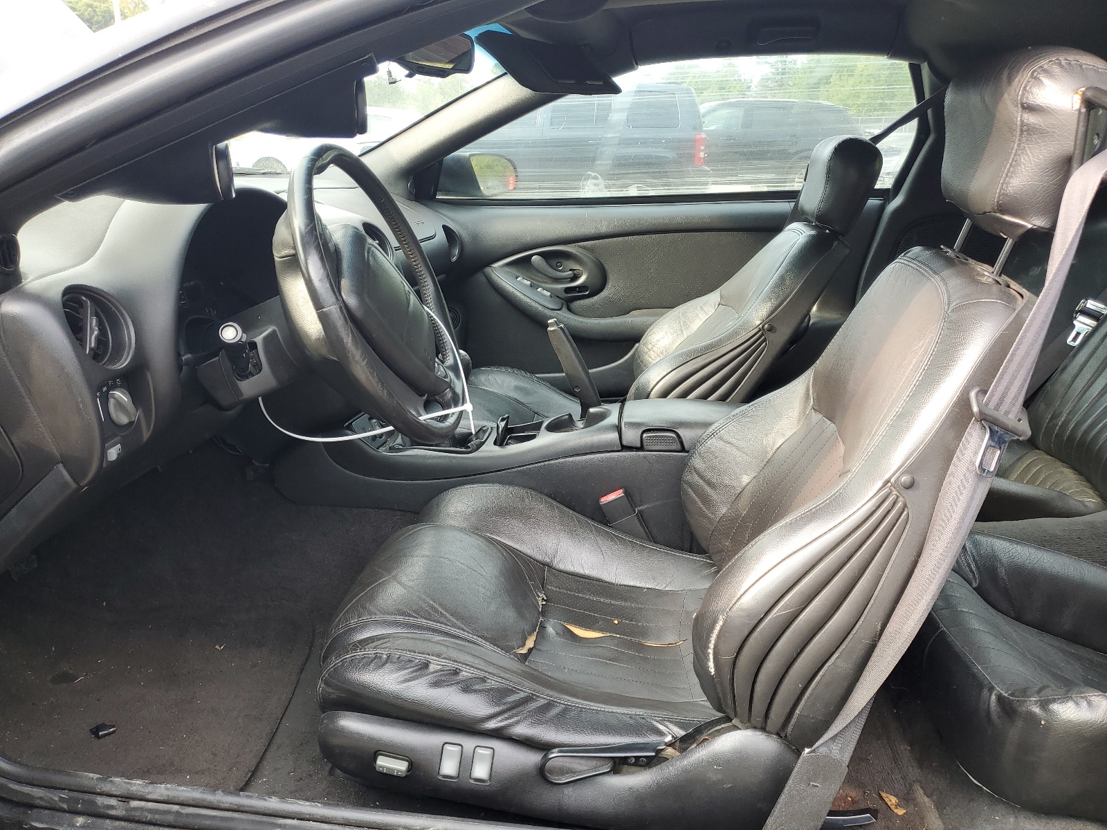 2G2FV22G7Y2141311 2000 Pontiac Firebird Formula