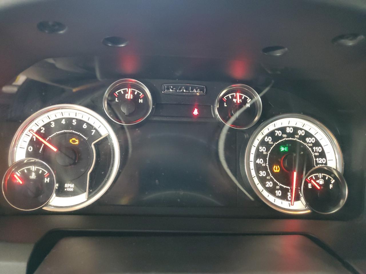 2013 Ram 2500 Slt VIN: 3C6TR5DT6DG545813 Lot: 67300544