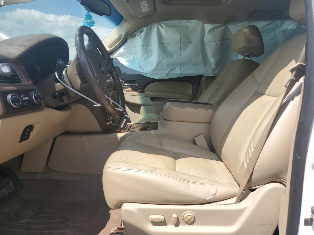 2014 Chevrolet Tahoe - Image 7
