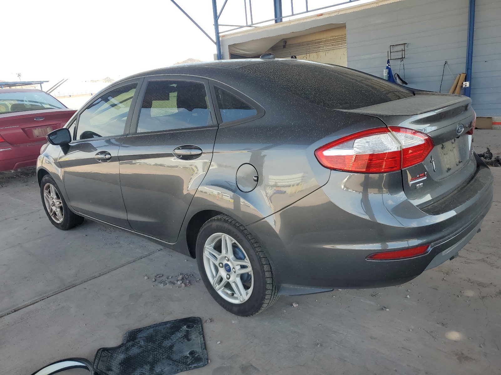 2018 Ford Fiesta Se vin: 3FADP4BJ1JM145398