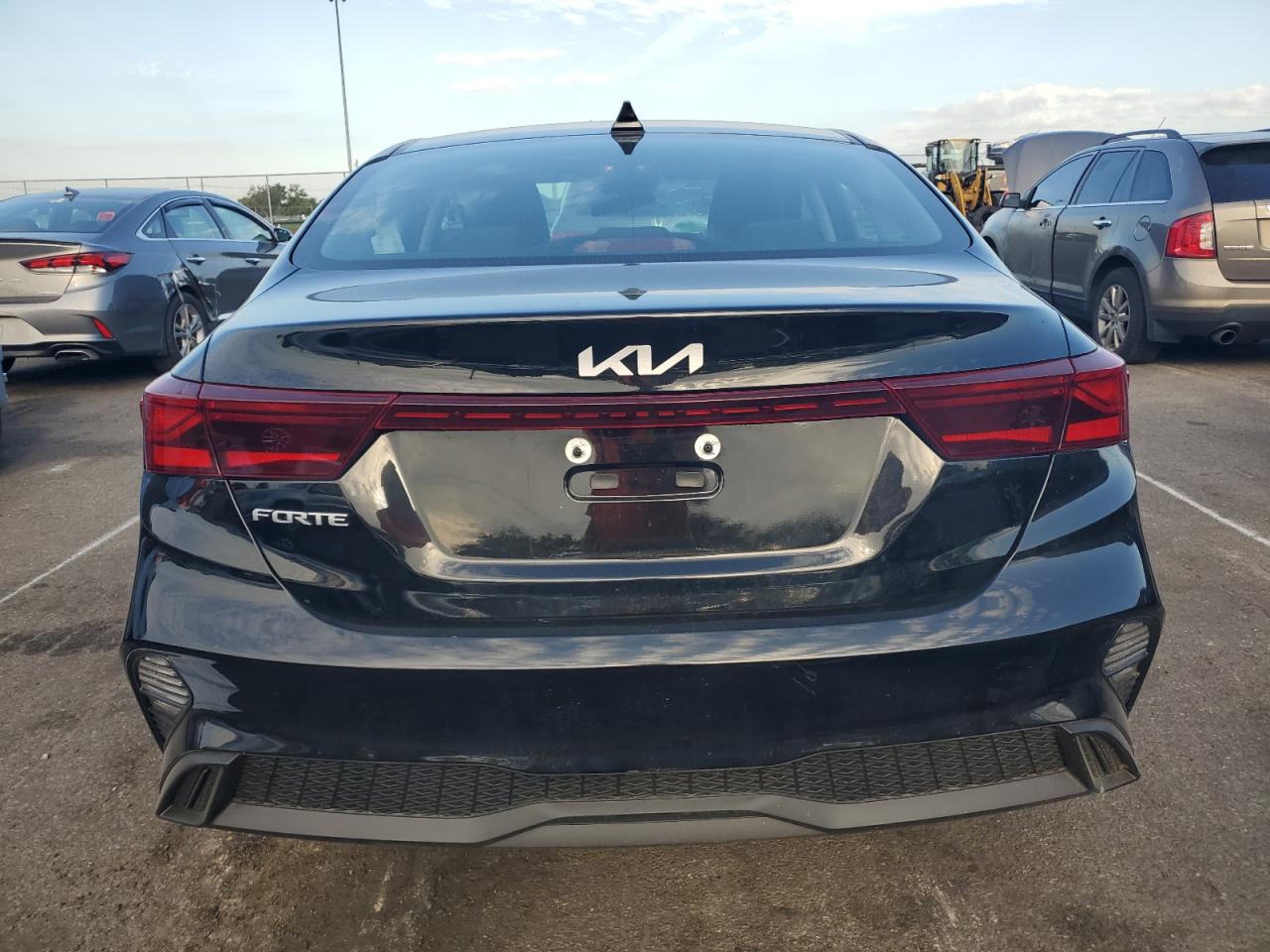 2024 Kia Forte Lx VIN: 3KPF24AD7RE788549 Lot: 68791604