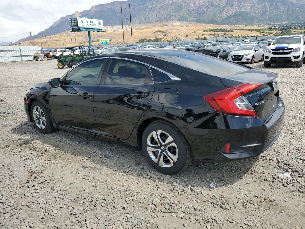 19XFC2F56JE015949 2018 HONDA CIVIC - Image 2