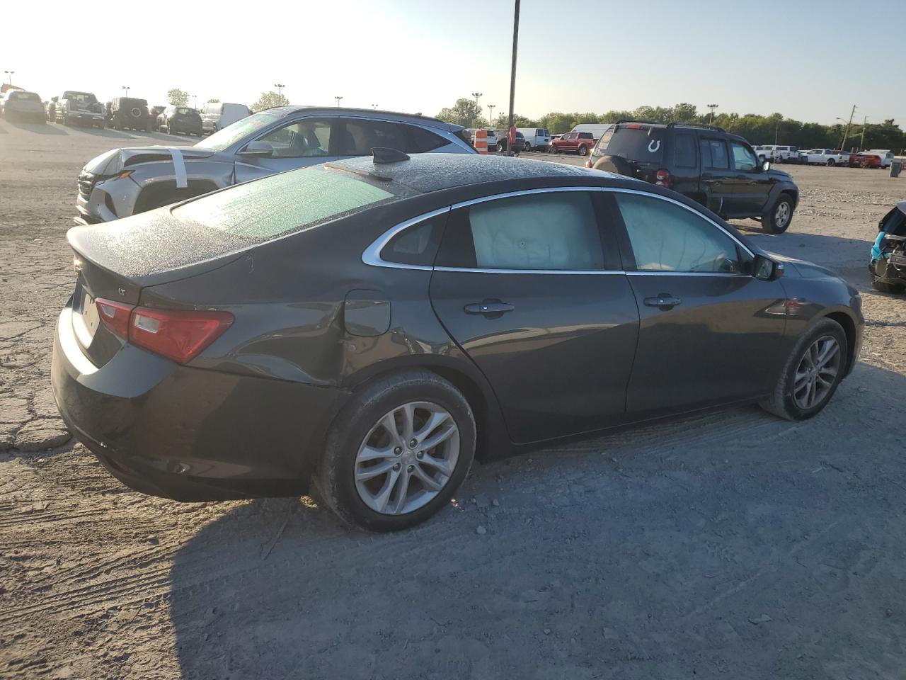 2018 Chevrolet Malibu Lt VIN: 1G1ZD5ST3JF183367 Lot: 68180414