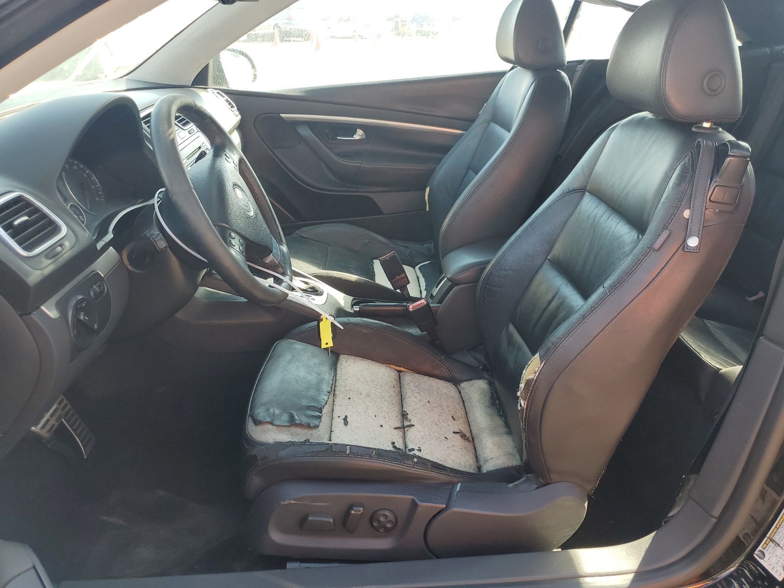 WVWDA71F27V027191 2007 Volkswagen Eos 2.0T Sport