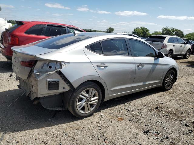  HYUNDAI ELANTRA 2020 Srebrny