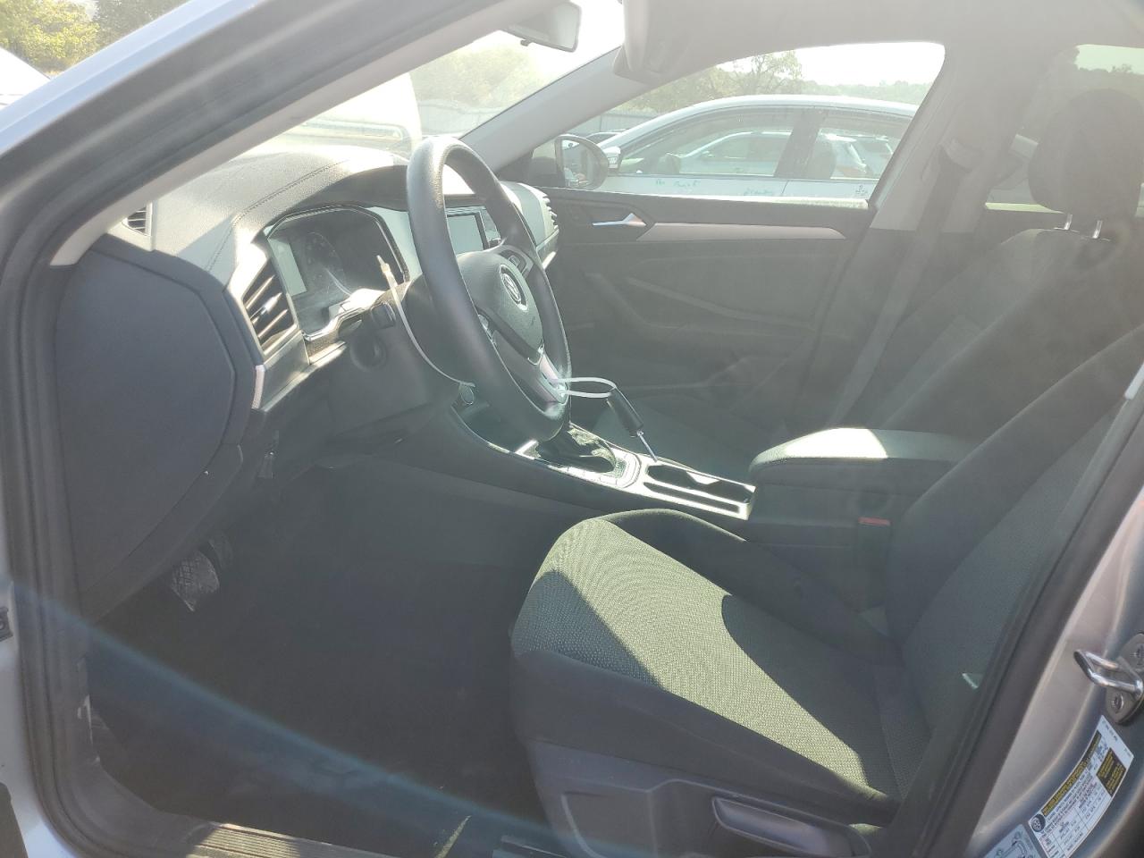 2019 Volkswagen Jetta - Image 7