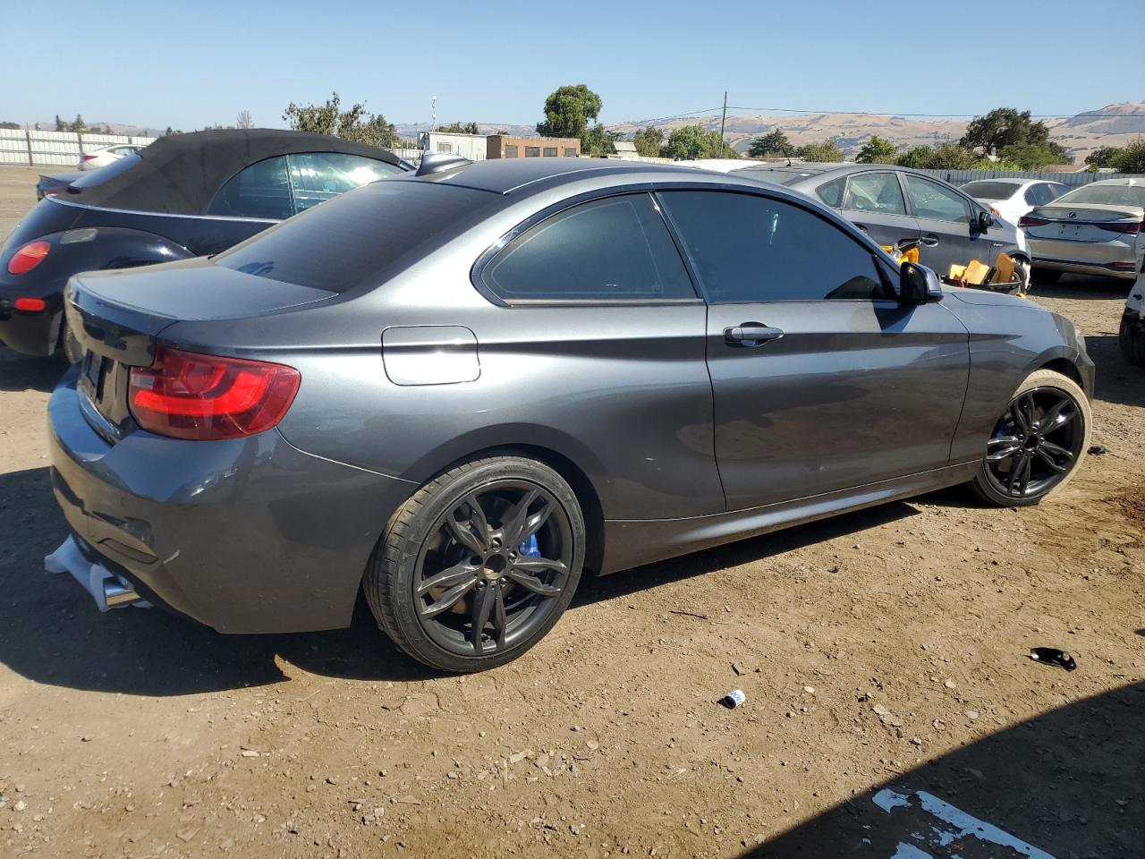 2016 BMW M2 - Image 3