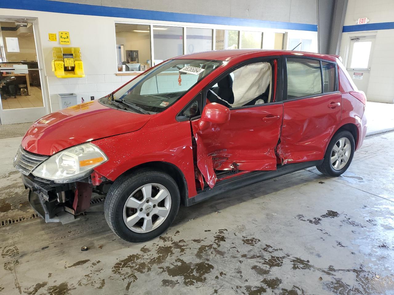 2009 Nissan Versa - Image 1