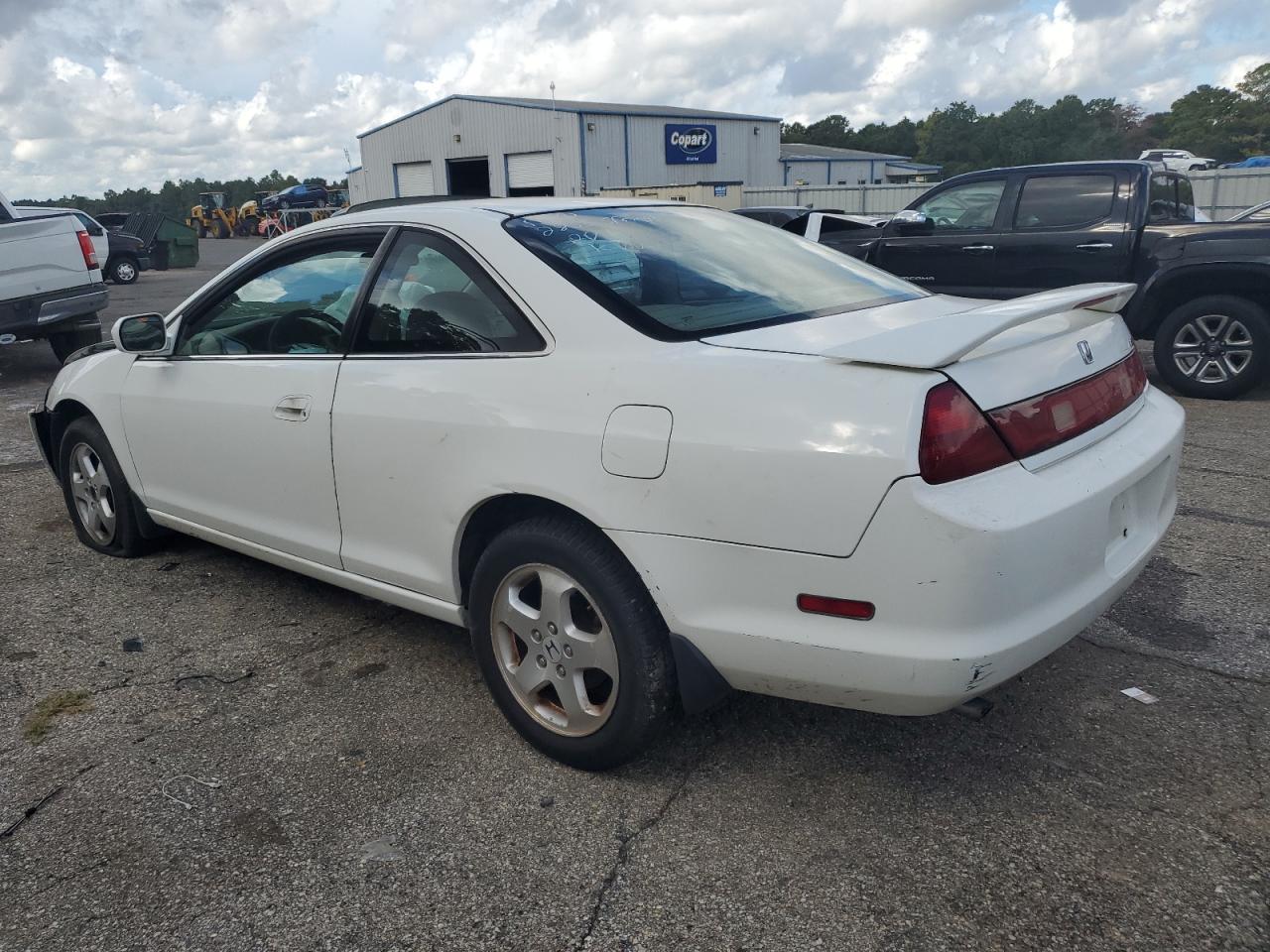 1999 Honda Accord Ex VIN: 1HGCG2257XA005263 Lot: 69063294