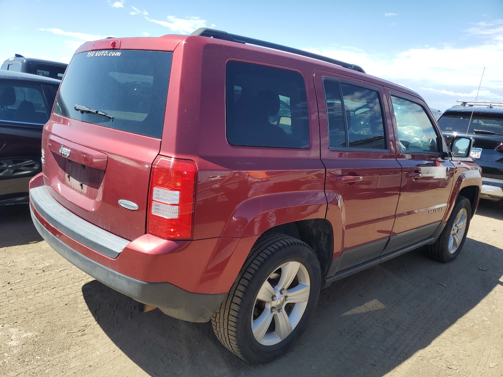 1C4NJRFB6GD696091 2016 Jeep Patriot Latitude 1C4NJRFB6GD696091 2016 Jeep Patriot Latitude