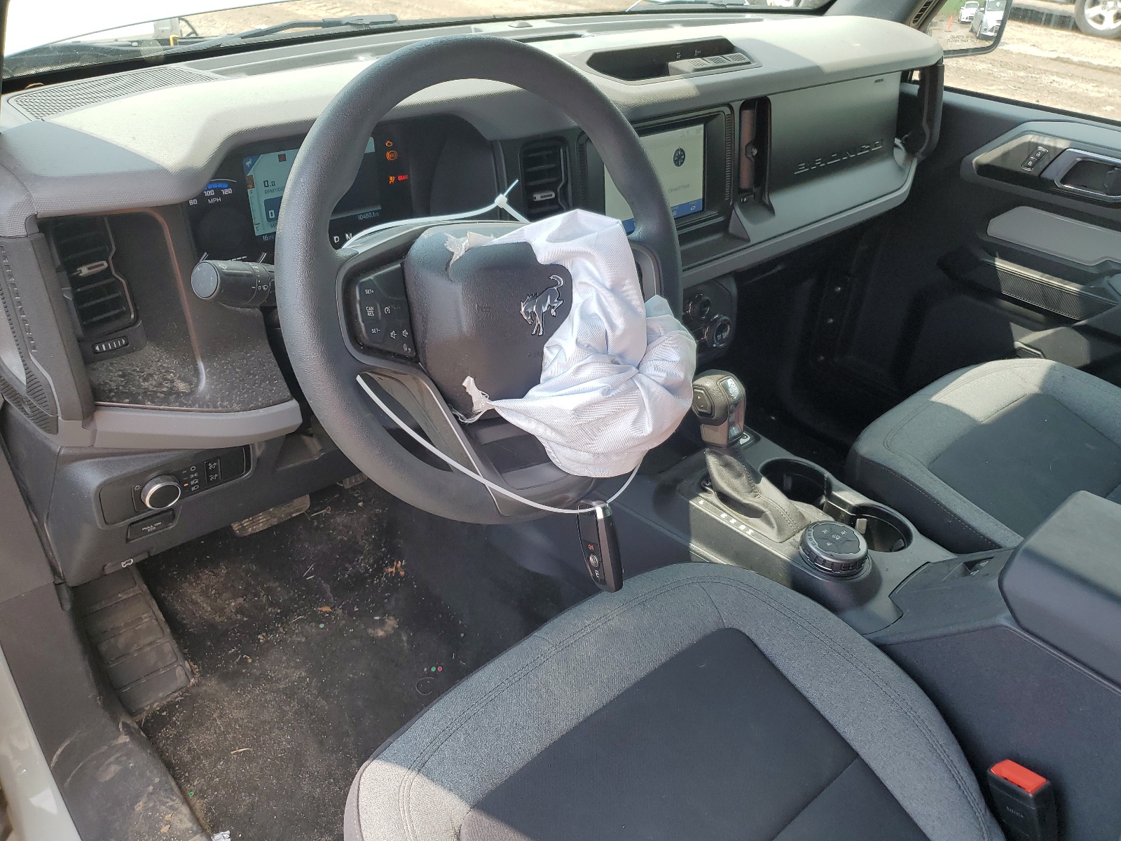 1FMDE5AHXPLB25807 2023 Ford Bronco Base