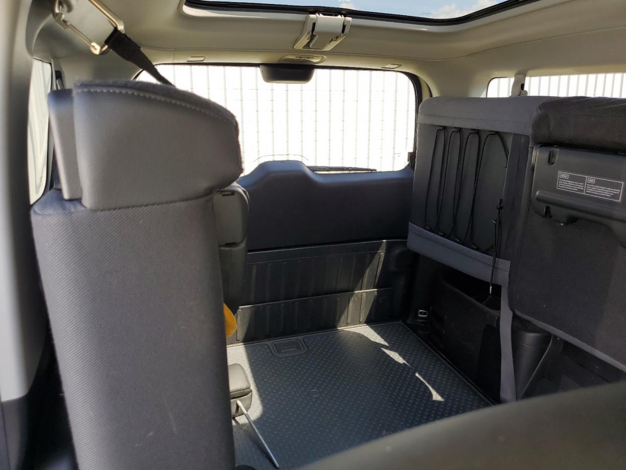 2005 Honda Element Ex VIN: 5J6YH28655L033642 Lot: 69323534