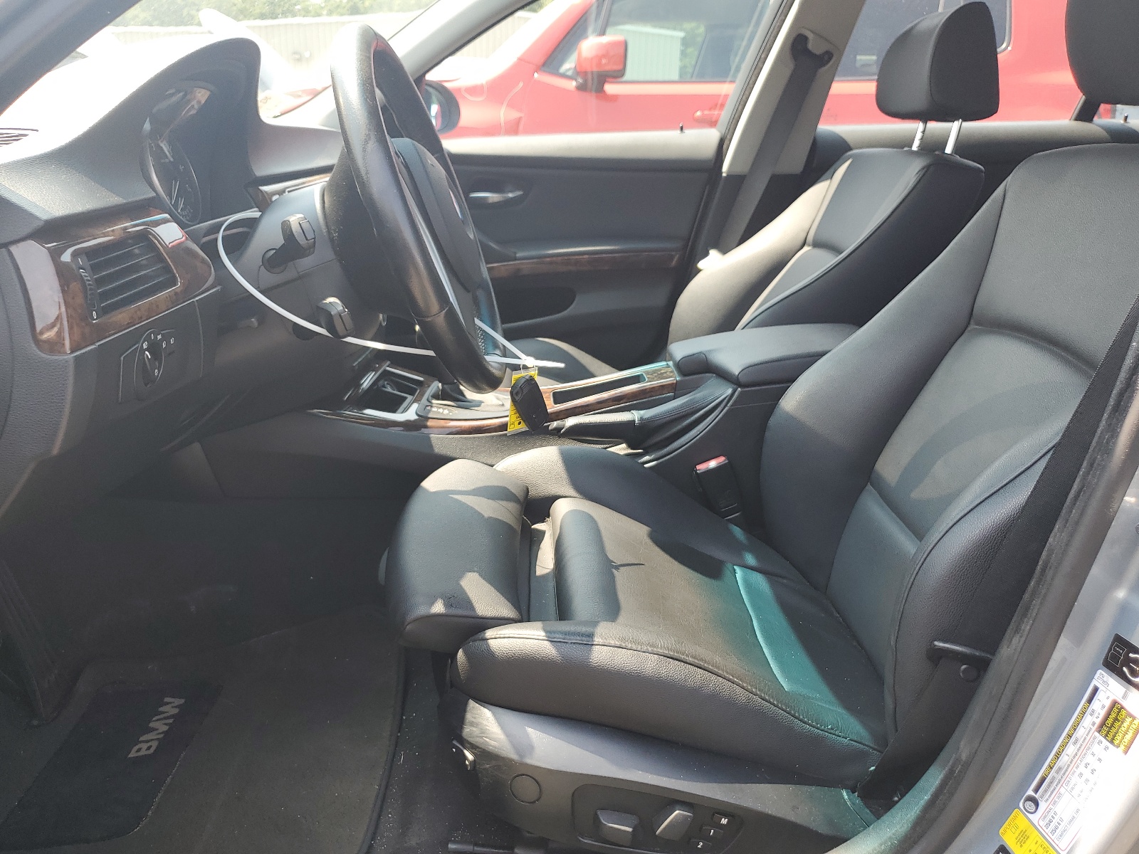 WBAVT73567FZ36318 2007 BMW 328 Xit