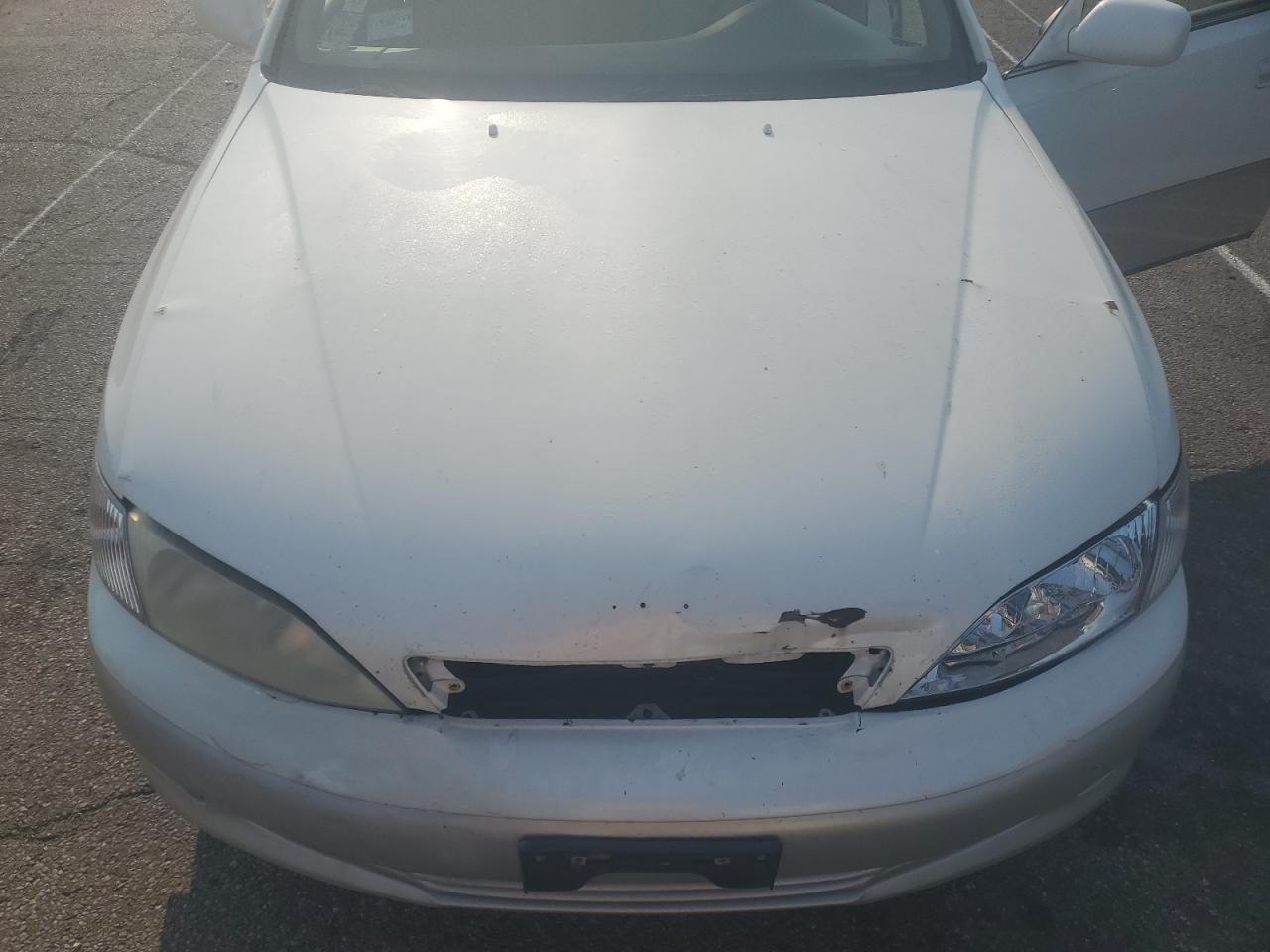 2000 Lexus Es 300 VIN: JT8BF28G4Y5077200 Lot: 66132264