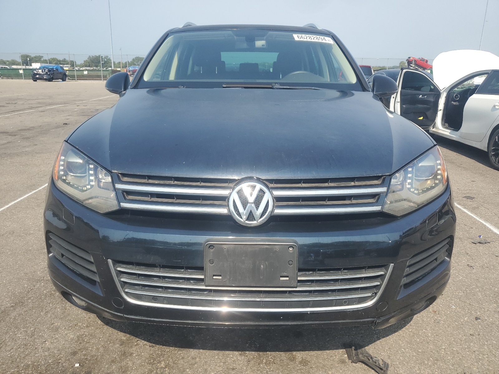 2012 Volkswagen Touareg V6 vin: WVGFF9BP3CD004141