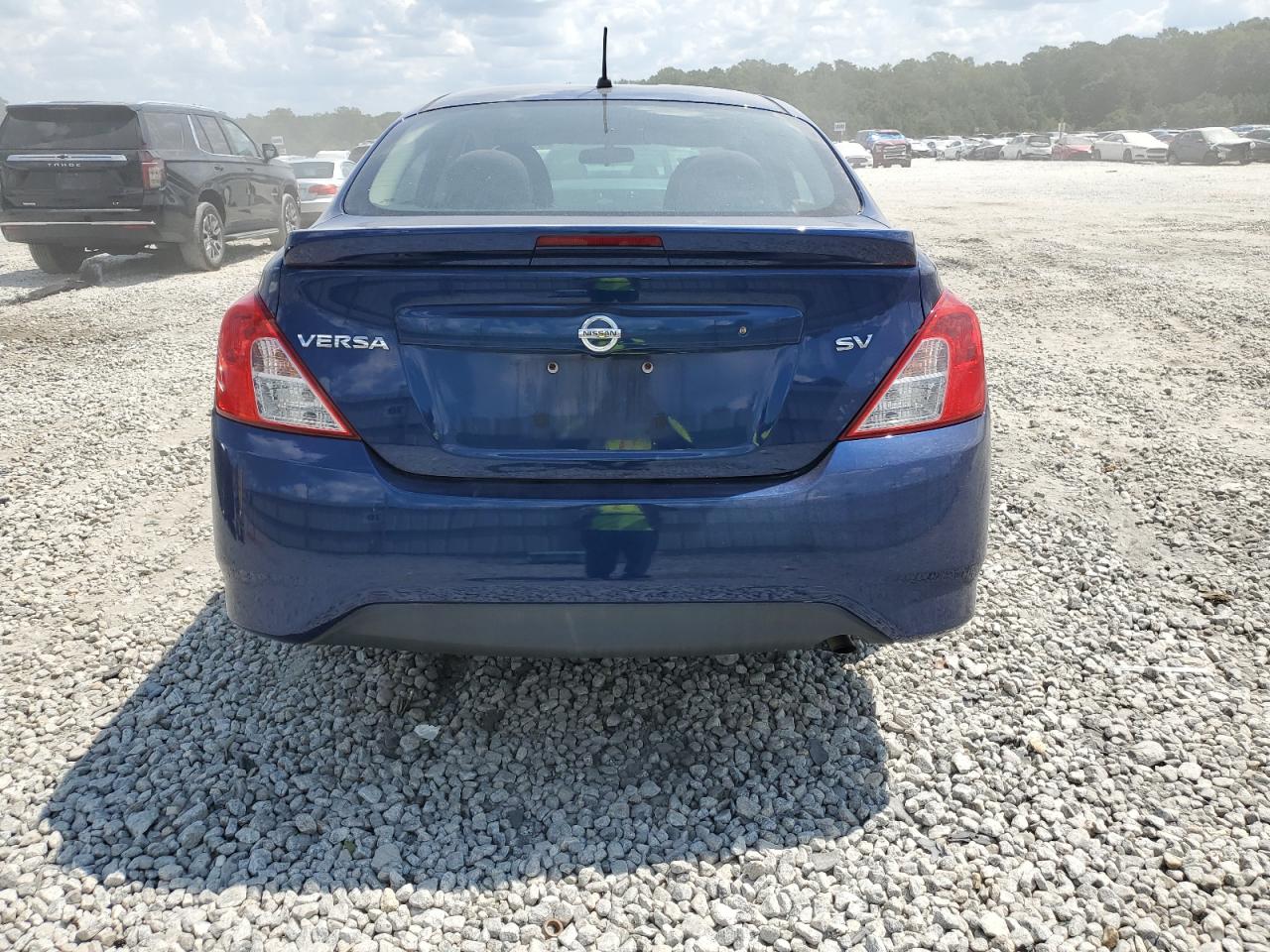 3N1CN7AP9JL818529 2018 Nissan Versa S